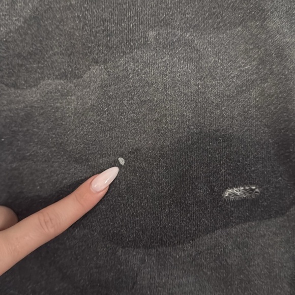 Aeri Camo Distressed Joggers - Picture 4 of 5